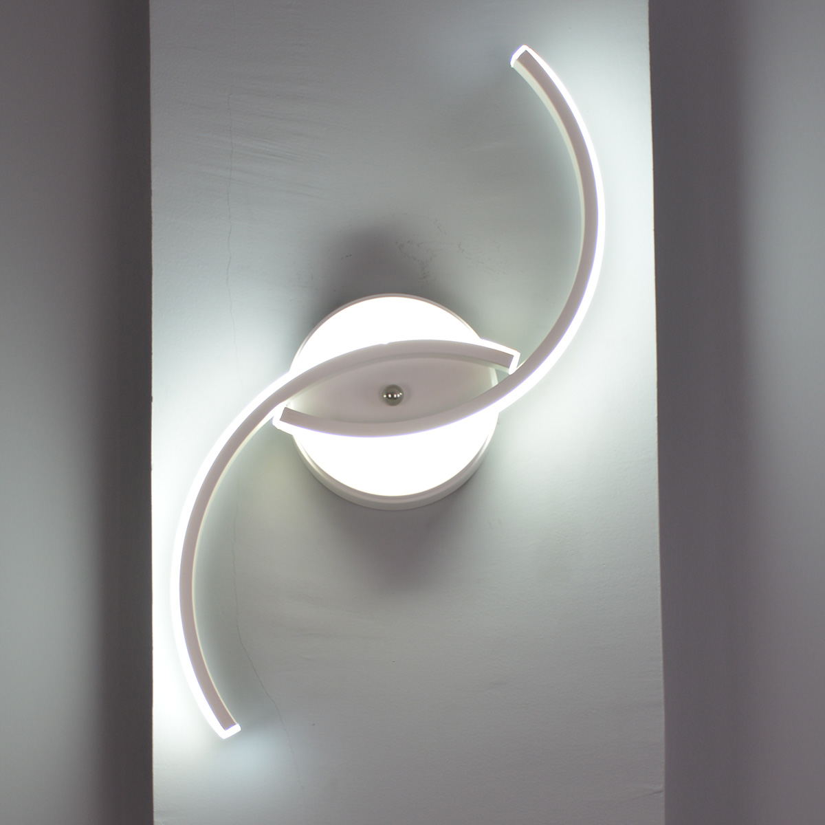 چراغ دیواری چشمه نور مدل L6350 مدرن - تصویر 6
